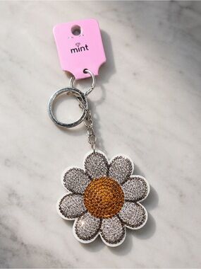 Mint Rhinestone Daisy Flower Keychain Charm NWT Sparkly Bag Charm